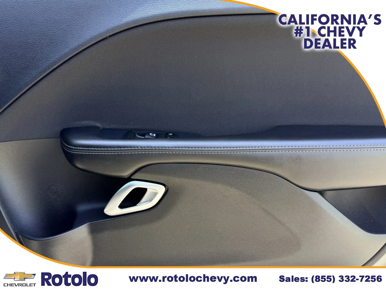 Used 2018 Granite Pearlcoat Dodge SXT image 10