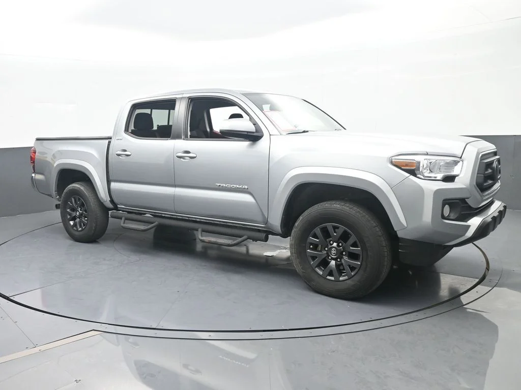 Used 2023 Lunar Rock Toyota SR5 image 8