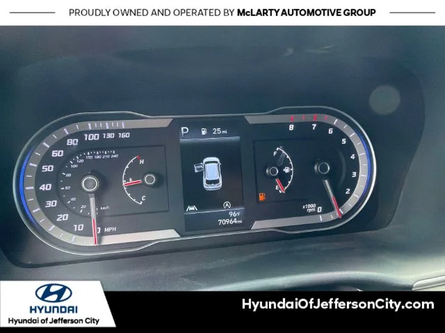 Used 2023 Black Hyundai SEL image 36