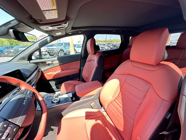 New 2026 Shadow Matte Gray Kia SX Prestige image 22