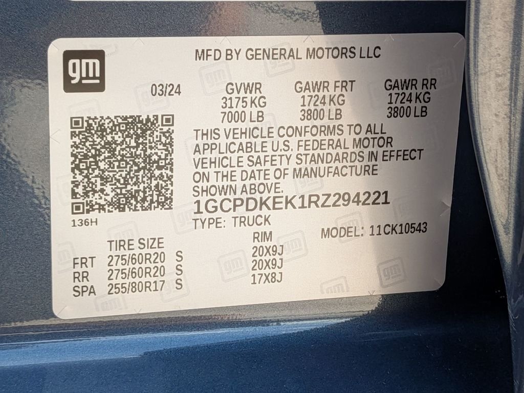 Used 2024 Blue Chevrolet LT image 26