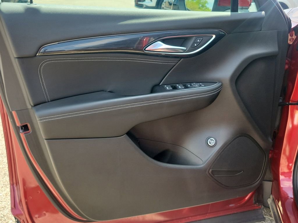 Used 2023 Cinnabar Metallic Buick Preferred image 20