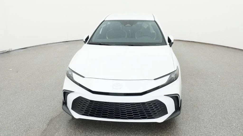 Used 2026 Ice Cap Toyota SE image 15