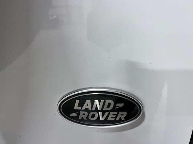 Used 2020 White Land Rover SE image 43