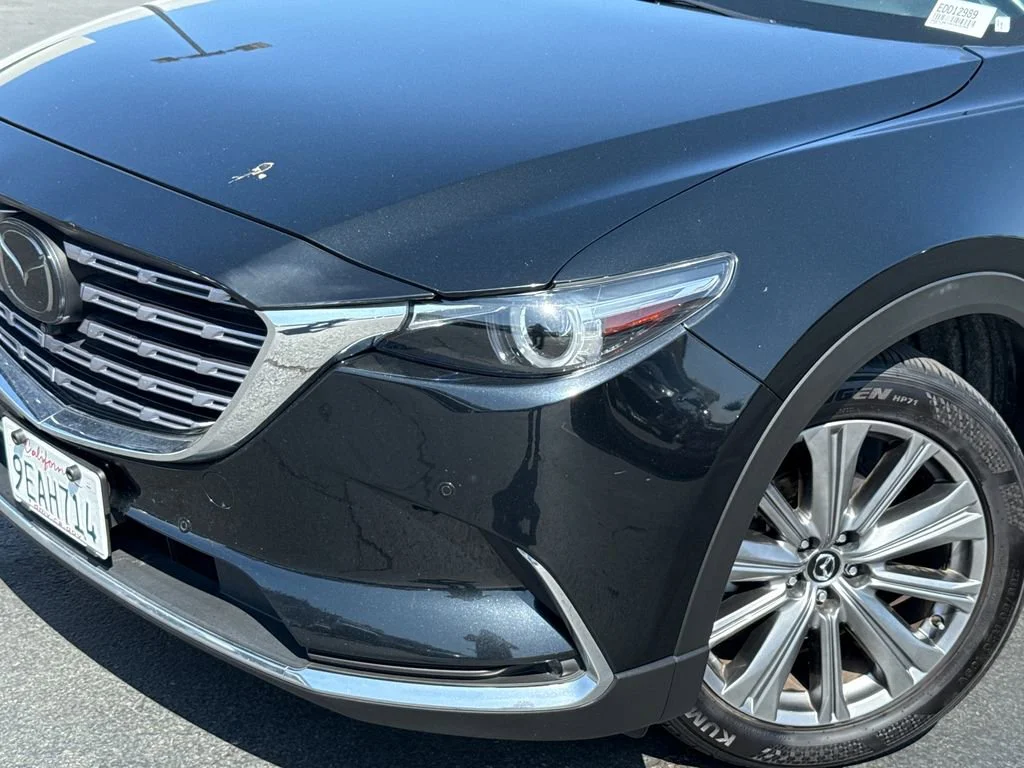 Used 2023 Black Mazda Signature image 3