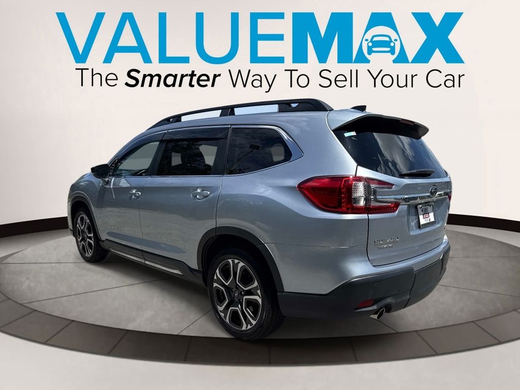 Used 2024 Silver Subaru Limited image 5