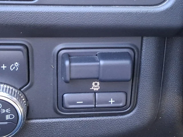 Certified Used 2024 Black GMC SLT image 25