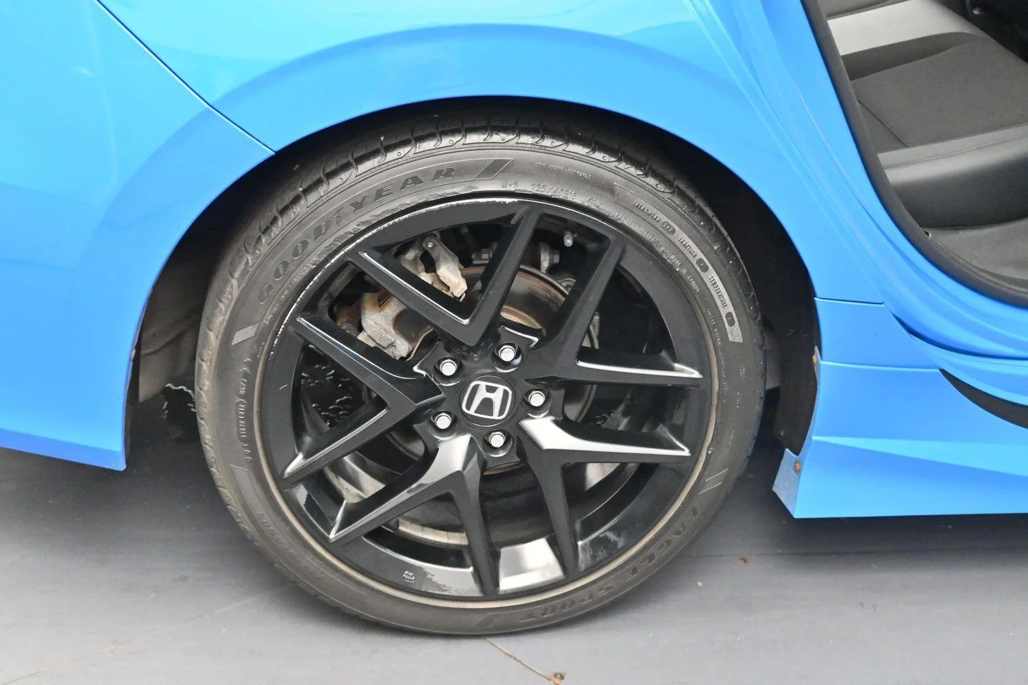 Used 2022 Boost Blue Pearl Honda Sport image 31