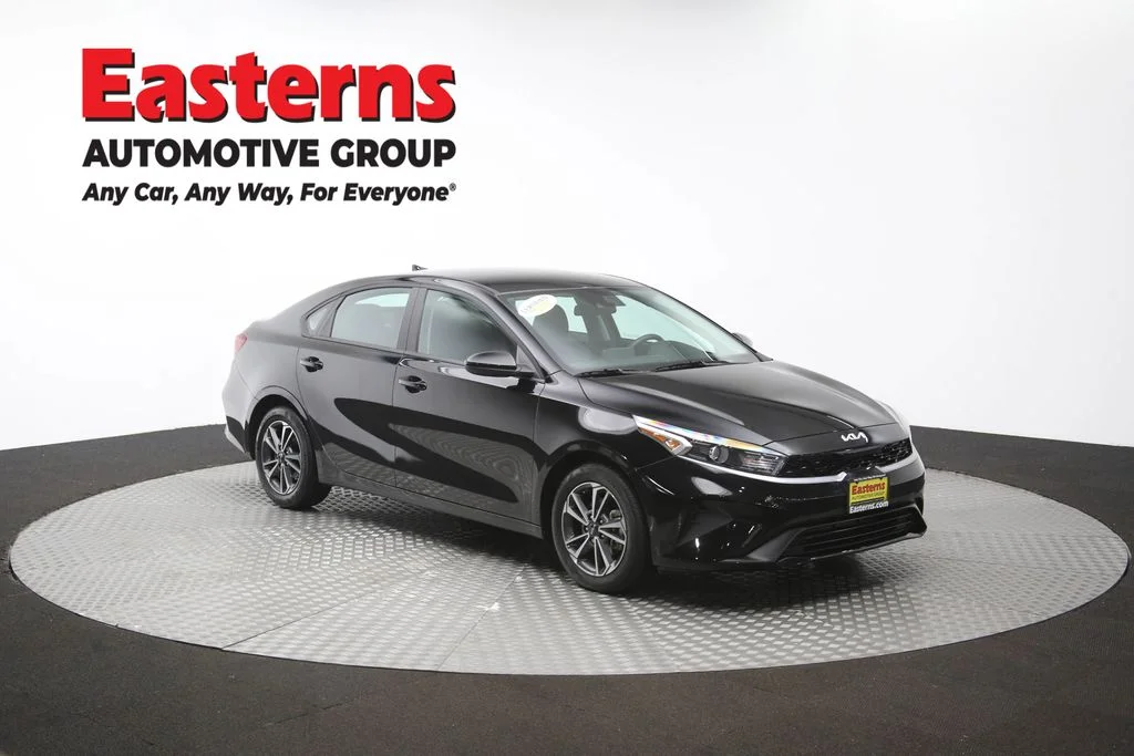 Used 2024 Black Kia LXS image 47