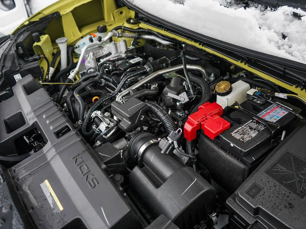 New 2026 Yuzu Yellow Metallic / Super Black Two-tone Nissan SR image 7