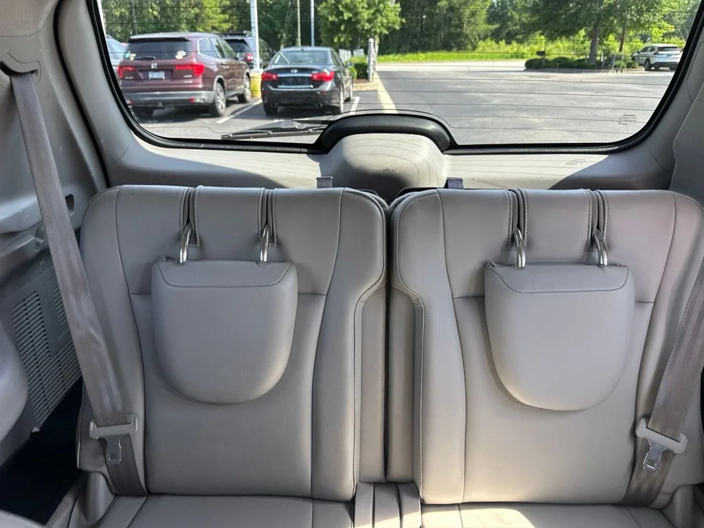 Used 2013 Classic Silver Metallic Toyota SE image 18