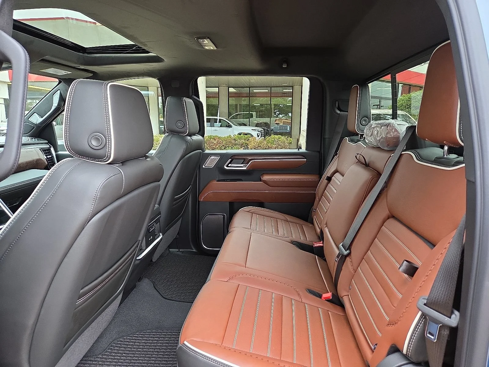 2026 GMC Sierra 2500HD Denali Ultimate - Photo 10