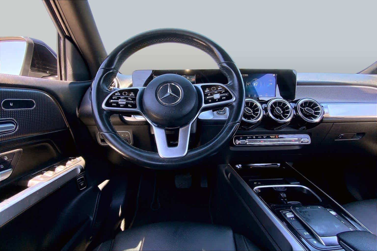 Used 2023 Night Black Mercedes-Benz GLB 250 image 6