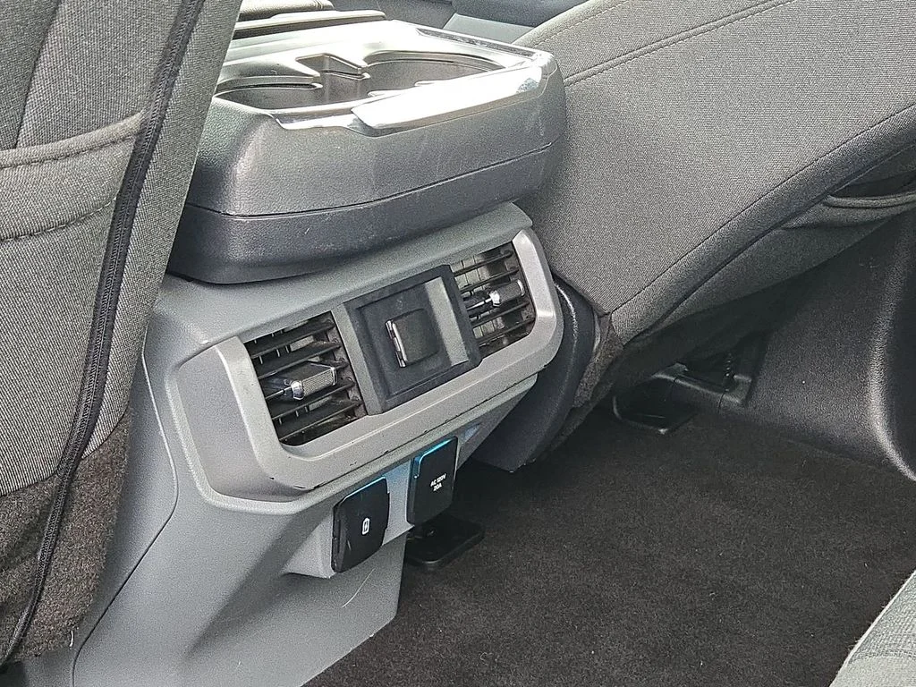 Used 2024 Blue Ford XLT image 38