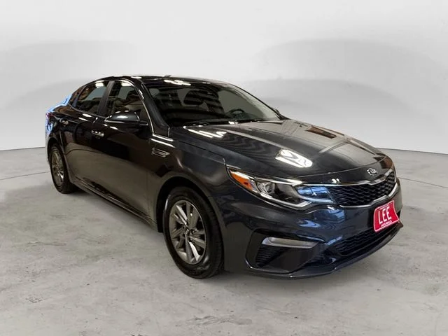 Used 2019 Gray Kia LX image 7