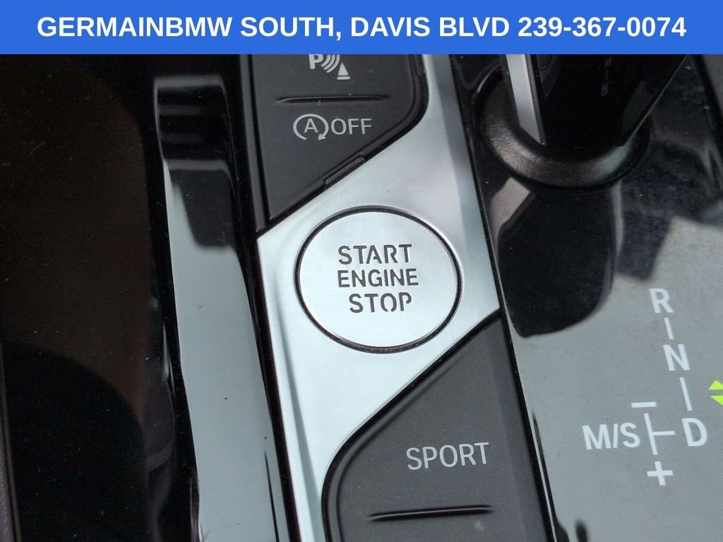 Certified Used 2022 Black Sapphire Metallic BMW xDrive30i image 32