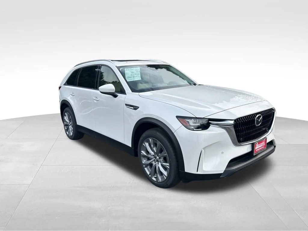 New 2026 Rhodium White Premium Mazda 3.3 Turbo Preferred image 8