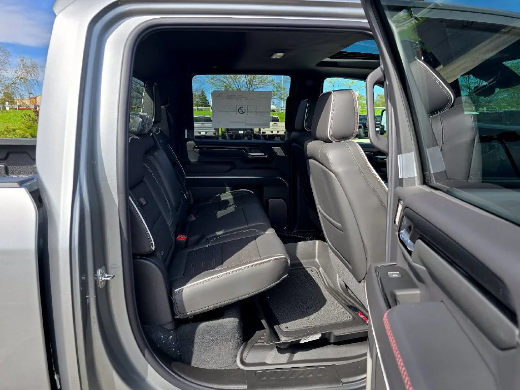 2026 GMC Sierra 2500HD AT4X - Photo 32