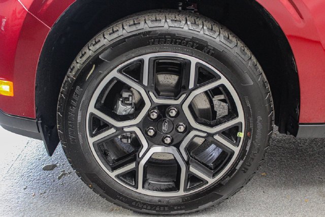 New 2026 Ruby Red Metallic Tinted Clearcoat Ford Lariat® image 25
