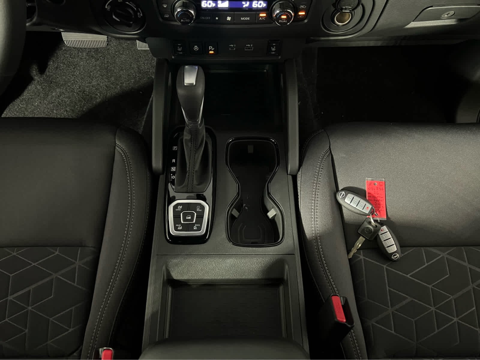 New 2026 Super Black Nissan Crew Cab SV image 10