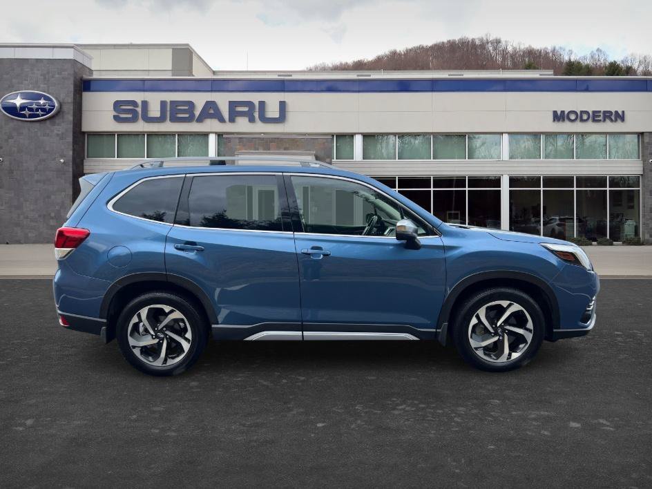 Used 2022 Horizon Blue Pearl Subaru Touring image 4