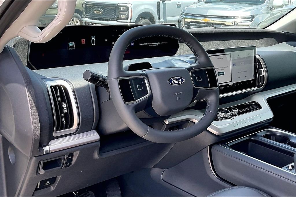 New 2026 Star White Metallic Tri-Coat Ford Active image 5