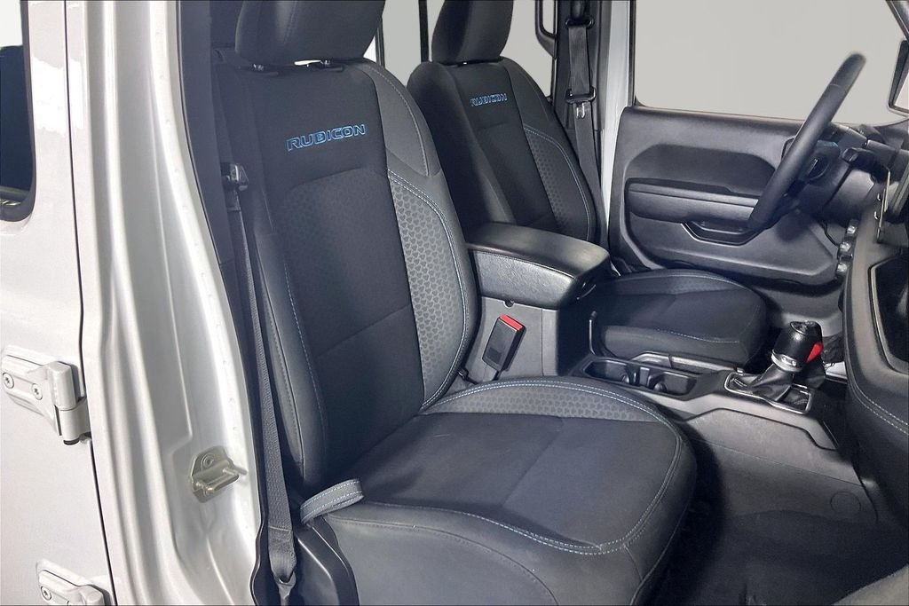Used 2024 White Jeep Rubicon 4xe image 28
