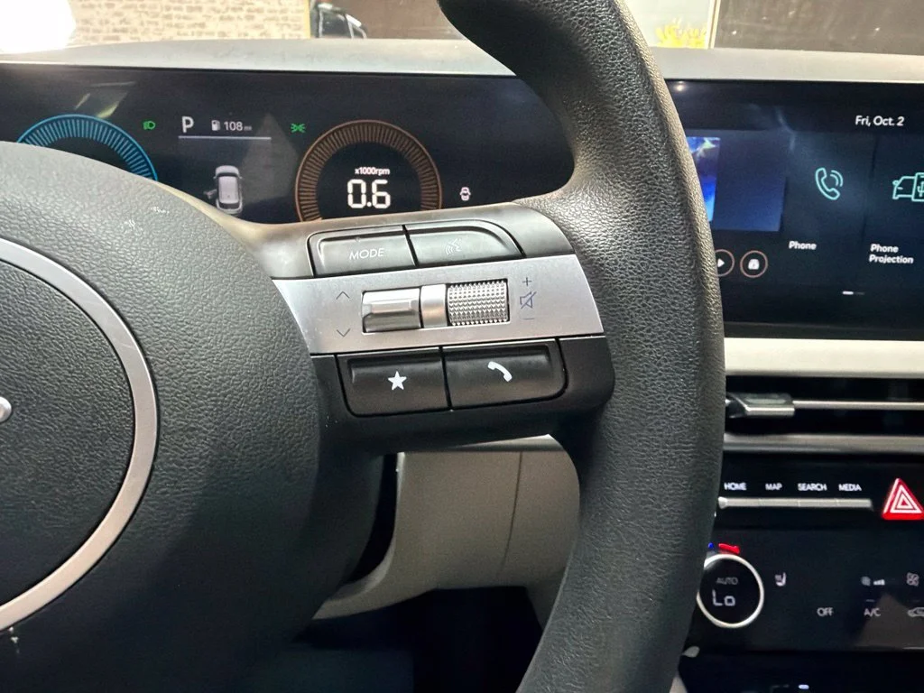 Used 2026 Rockwood Green Hyundai SEL image 18