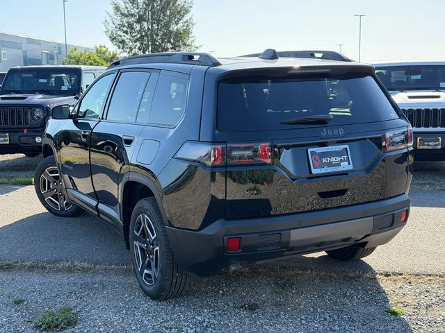 New 2026 Diamond Black Crystal Pearlcoat Jeep Limited image 9