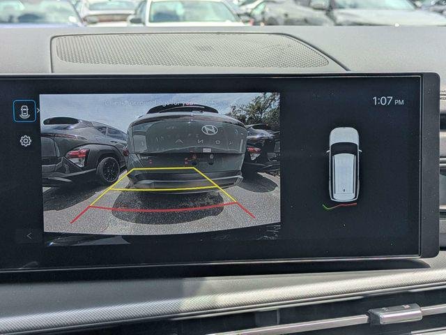 New 2027 Black Hyundai SEL AWD image 22