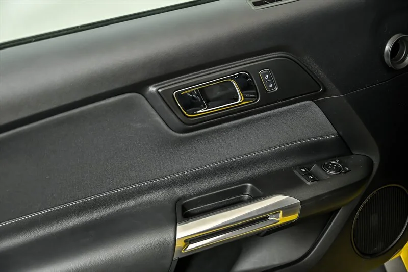 Used 2017 Triple Yellow Tri-Coat Ford GT image 13