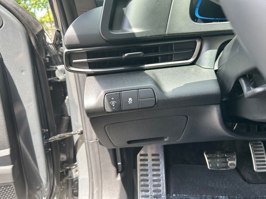 Certified Used 2026 Gray Hyundai SEL Sport image 24