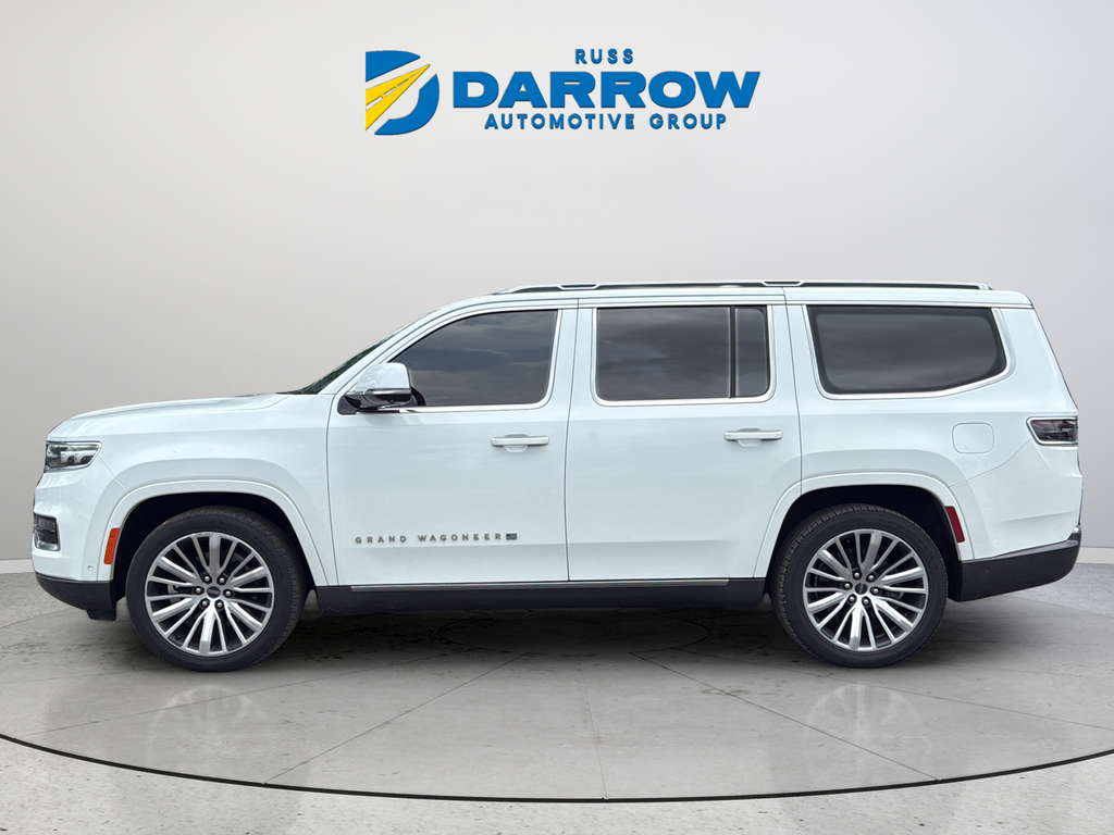 Used 2022 White Jeep Series III image 2