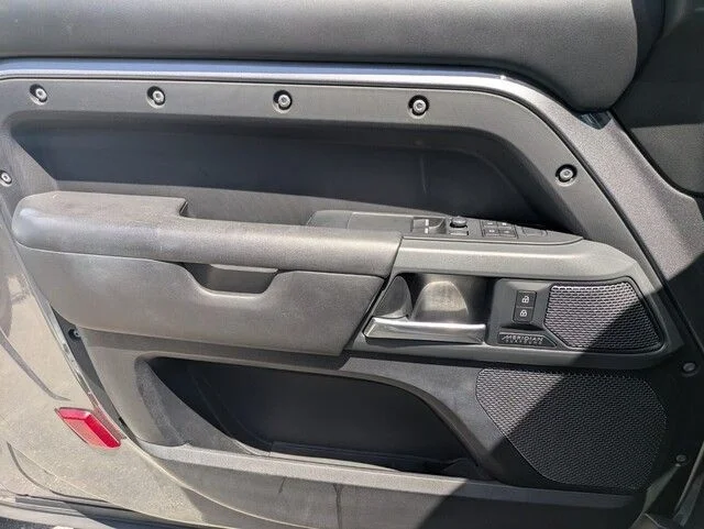 2021 Land Rover Defender X - Photo 27