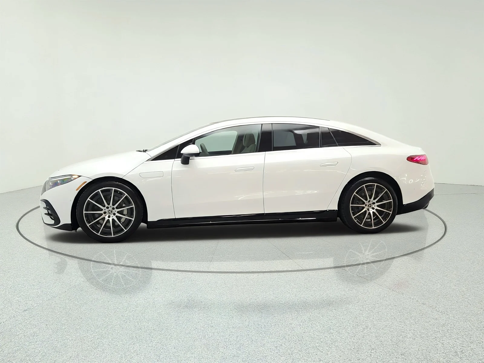 Certified Used 2024 MANUFAKTUR Moonlight White Metallic Mercedes-Benz EQS 450 4MATIC® Sedan image 8