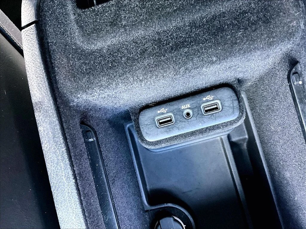 Used 2018 Gray Dodge R/T Scat Pack image 32