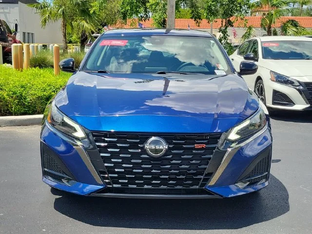 Certified Used 2023 Blue Nissan 2.5 SR image 2