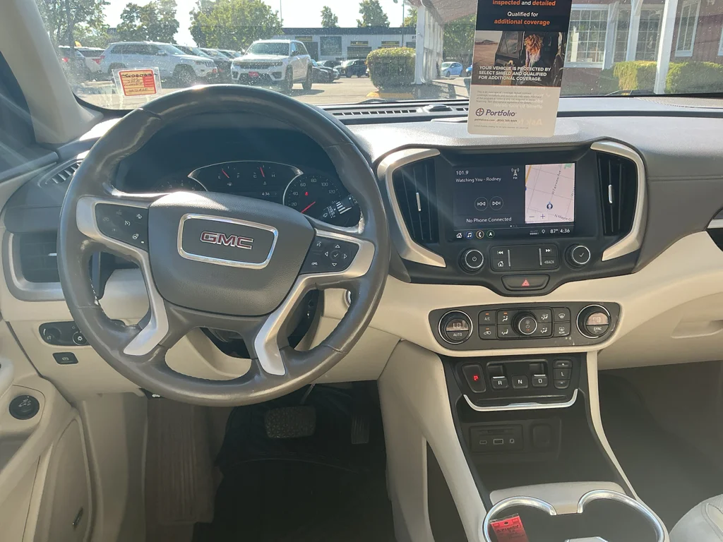 Used 2020 Summit White GMC Denali image 9