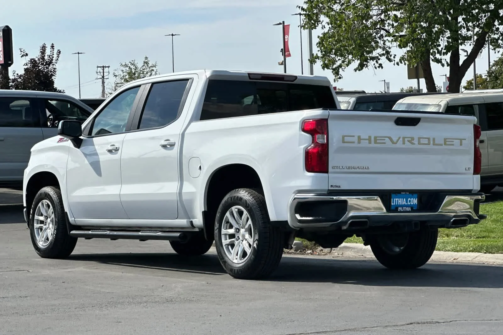 Certified Used 2019 Summit White Chevrolet LT image 6