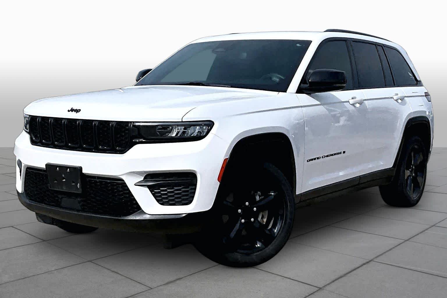 2022 Jeep Grand Cherokee Altitude
