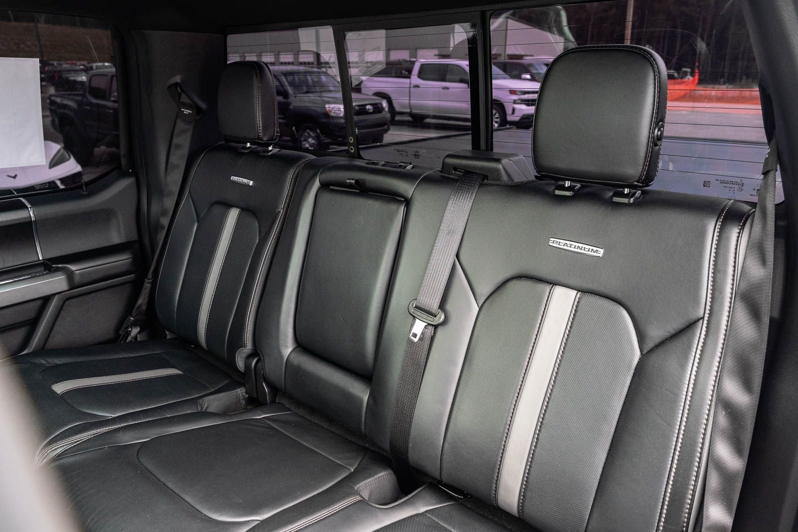 Used 2018 Black Ford Platinum image 18