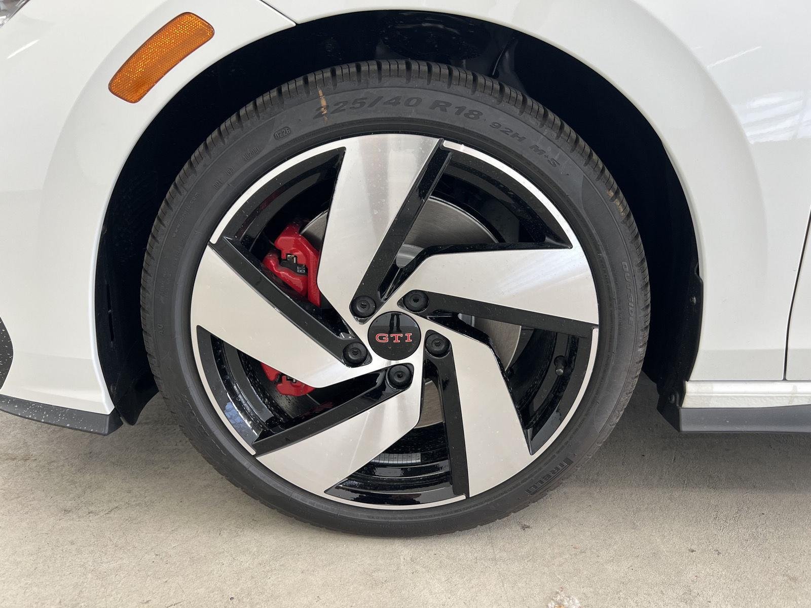 New 2026 opal white pearl Volkswagen S image 7