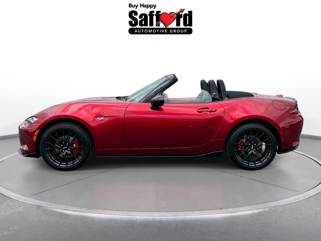 Used 2025 Red Mazda Club image 5