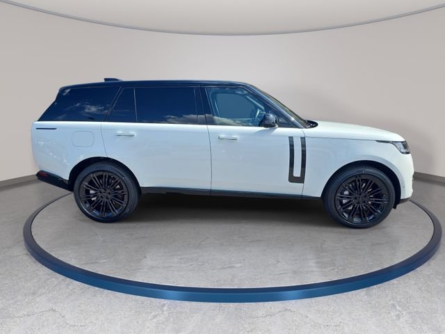 New 2026 Fuji White Land Rover SE LWB image 4