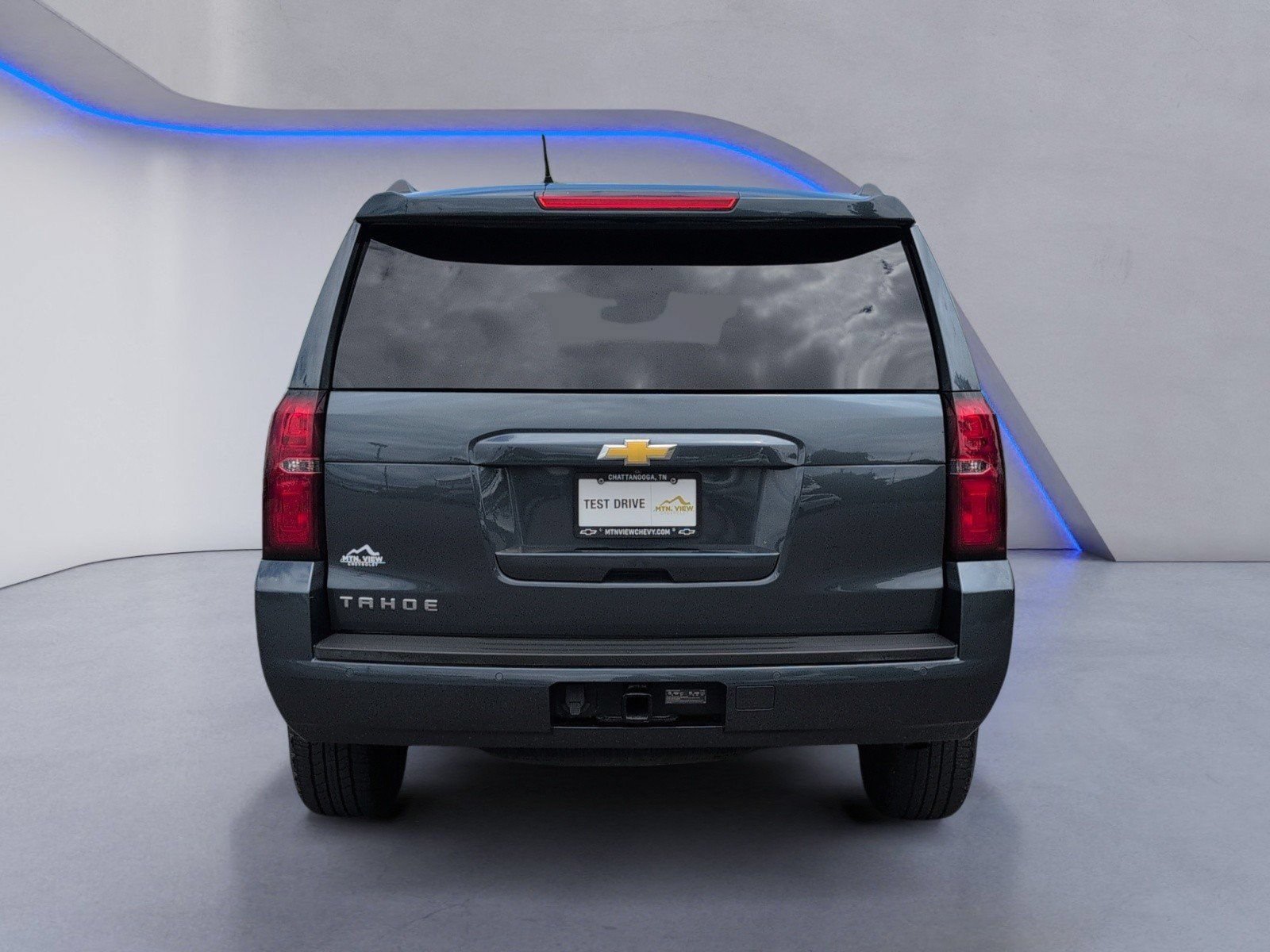 Used 2020 SHADOW GRAY METALLIC Chevrolet LS image 14