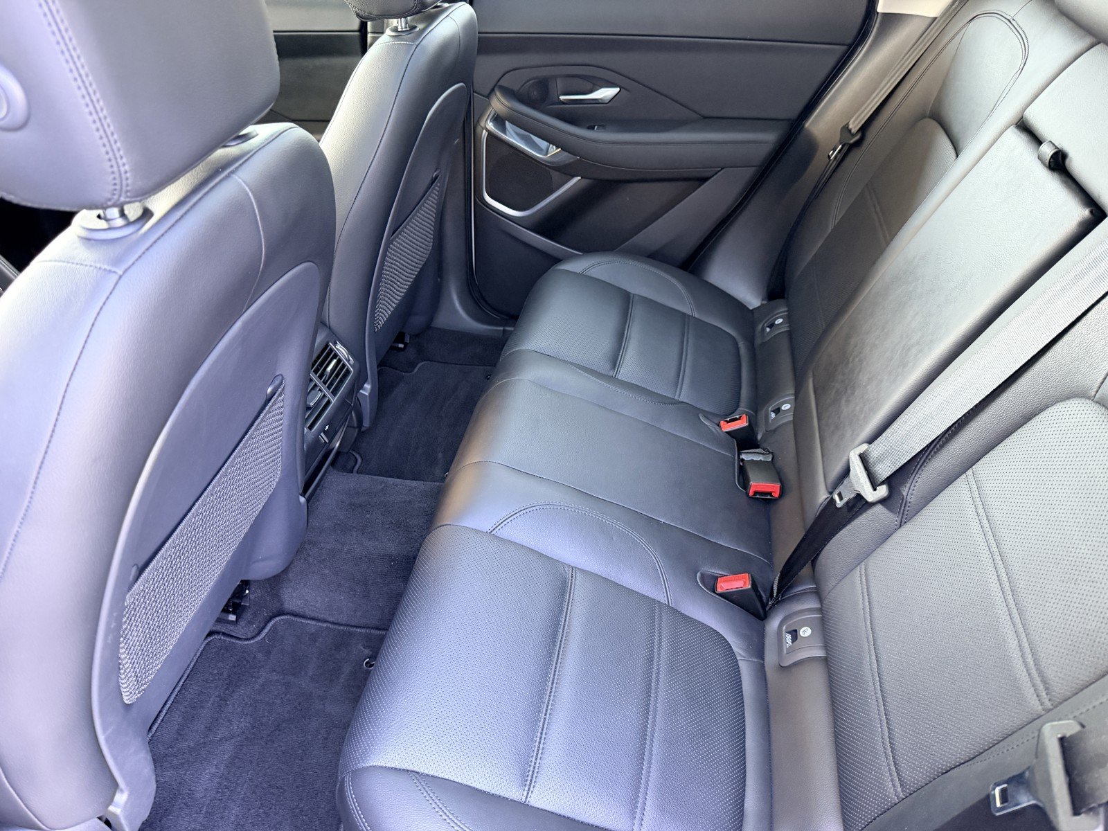 Used 2021 Gray Jaguar P250 SE image 21