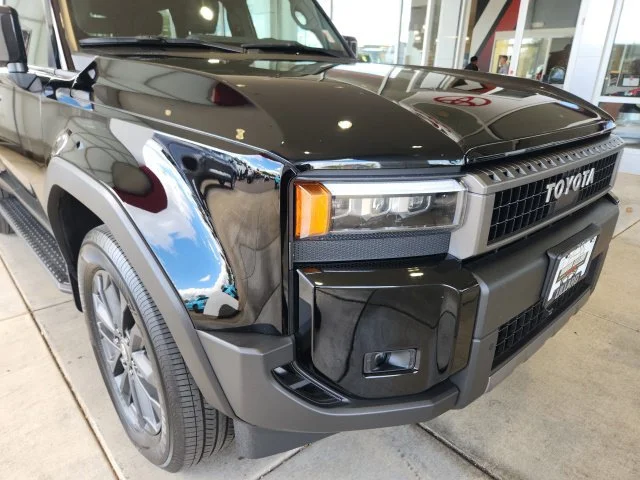 Used 2025 Black Toyota Base image 8