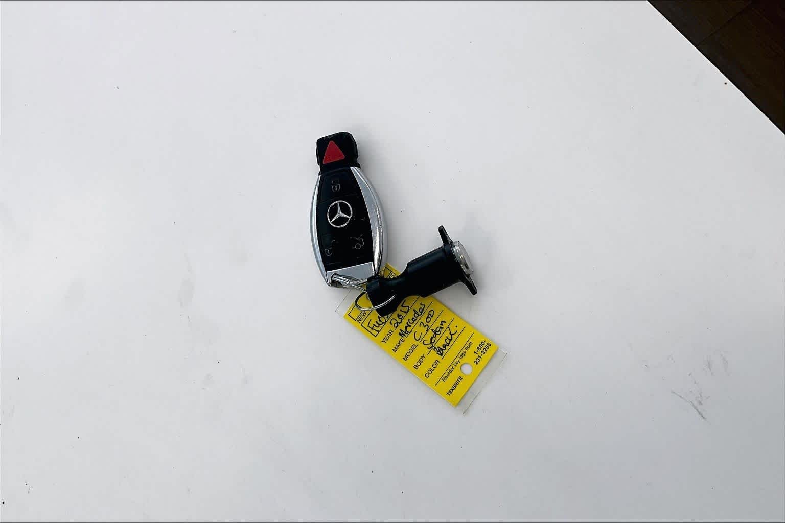 Used 2015 Black Mercedes-Benz C 300 image 14