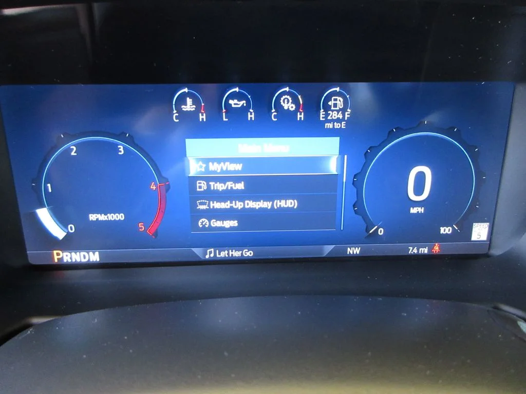 New 2026 Star White Metallic Tri-Coat Ford Platinum image 17