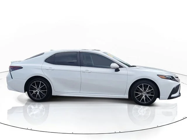 Used 2024 White Toyota SE image 4